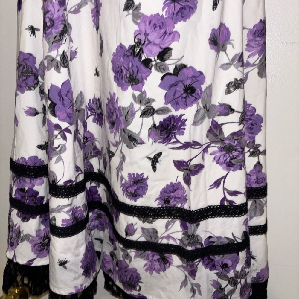 Hot Topic Purple and White Strapless Sundress - Picture 5 of 8